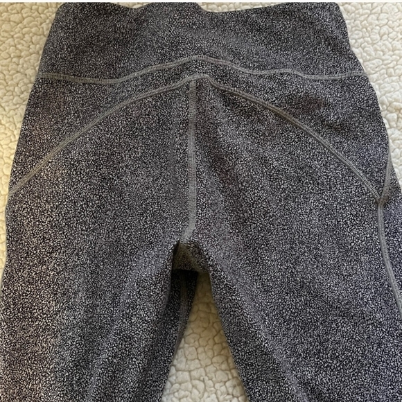 Lululemon Invigorate Chakra Black White Pattern Crop Leggings - Picture 5 of 6